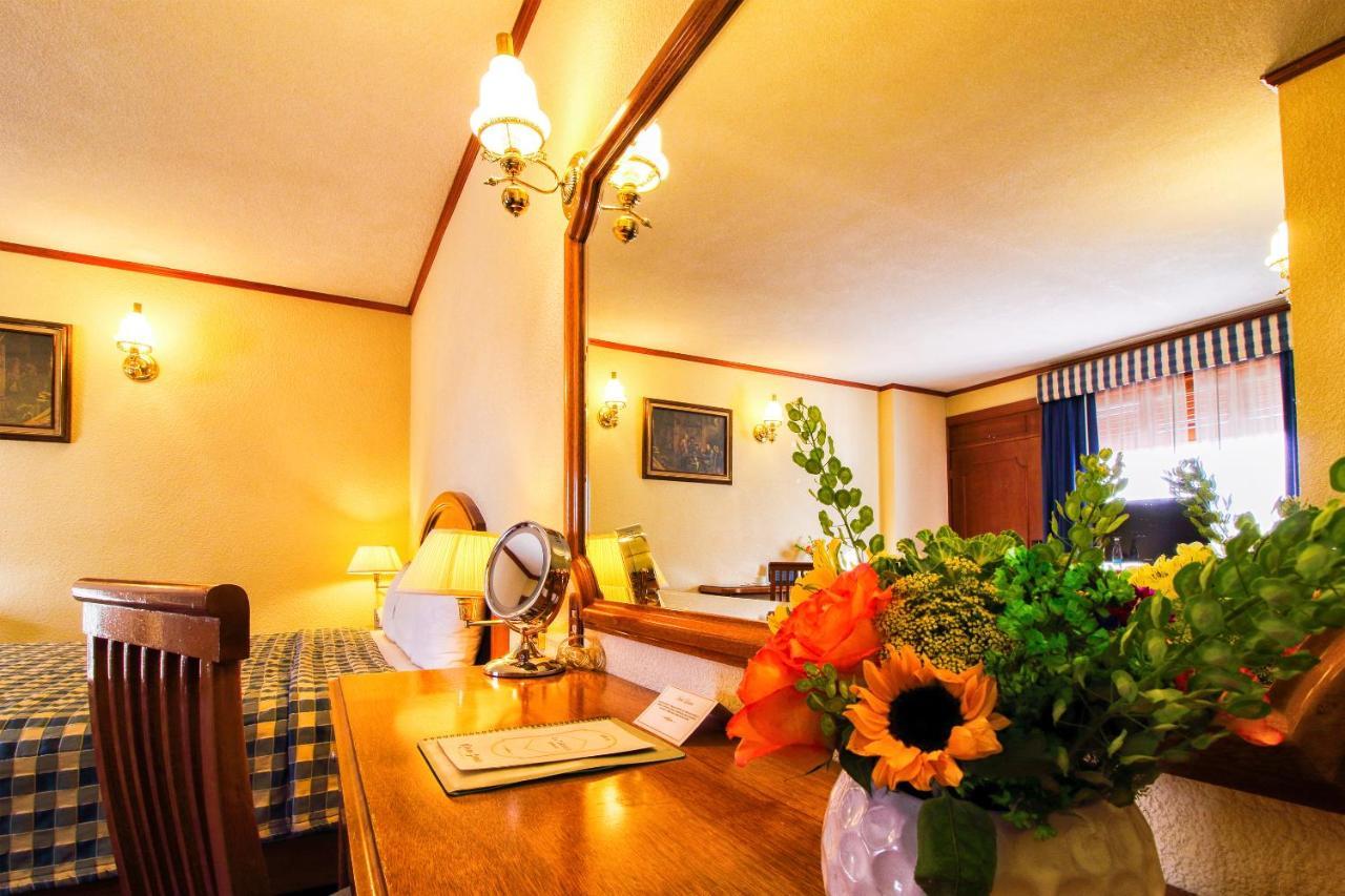 Hotel Lastra Пуэбла Экстерьер фото
