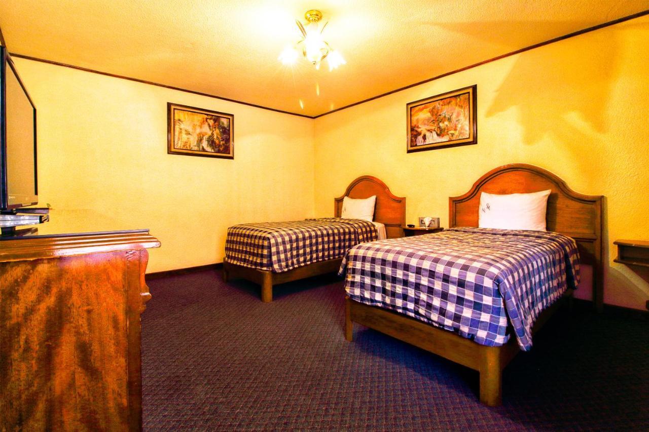 Hotel Lastra Пуэбла Экстерьер фото