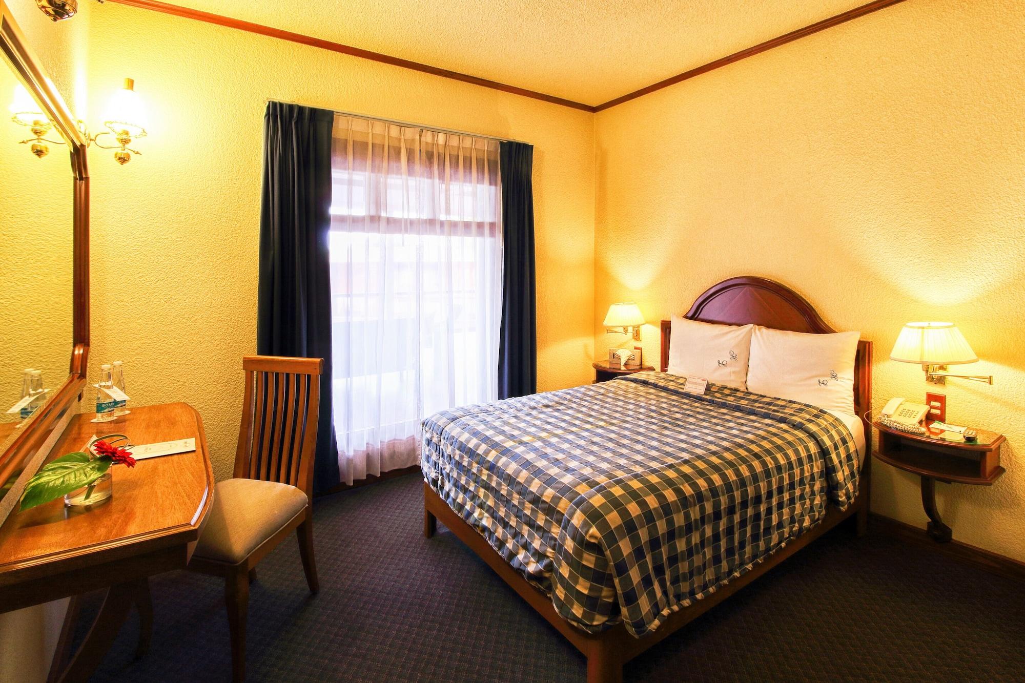 Hotel Lastra Пуэбла Экстерьер фото