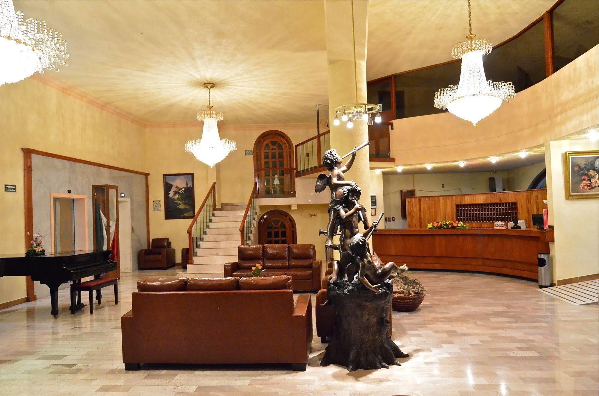 Hotel Lastra Пуэбла Экстерьер фото