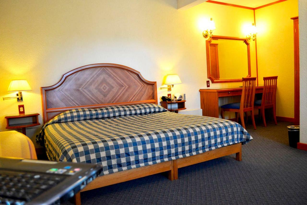 Hotel Lastra Пуэбла Экстерьер фото